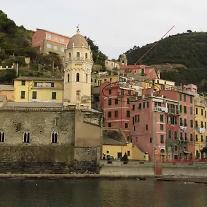 Gasthuis Nicolina, Vernazza